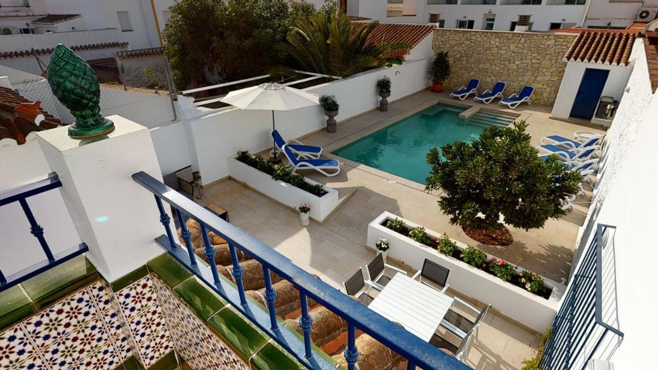 Luxury 5 Bed House Private Pool And Sea View *