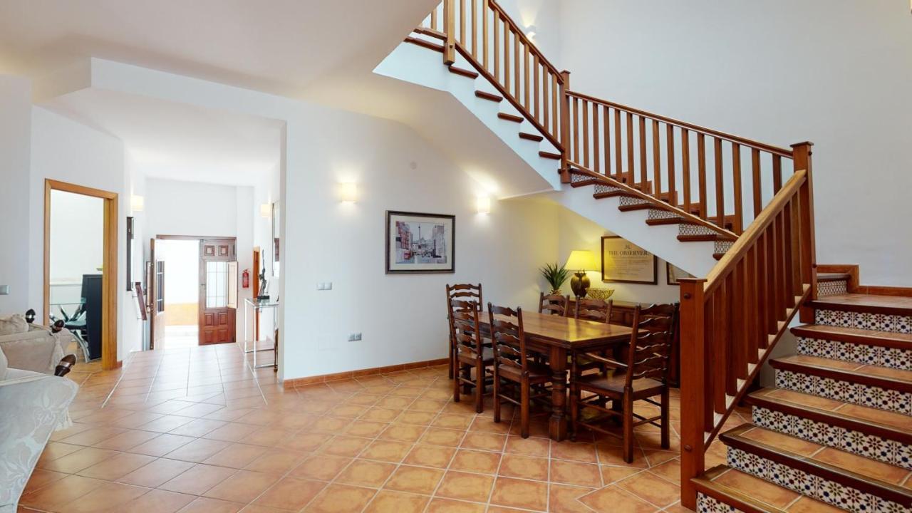 Luxury 5 Bed House Private Pool And Sea View Nerja