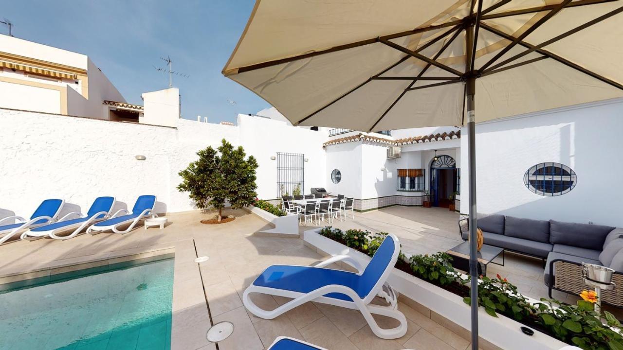 Semesterbostad Luxury 5 Bed House Private Pool And Sea View Nerja