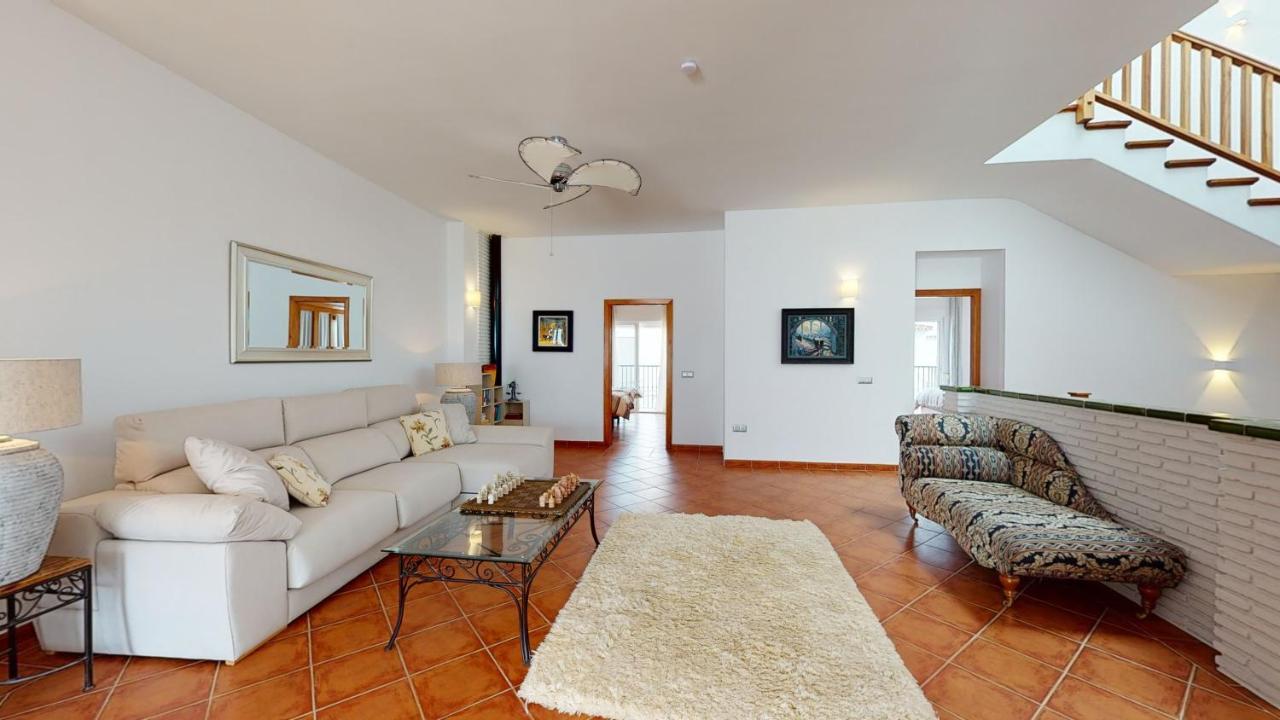 Luxury 5 Bed House Private Pool And Sea View Semesterbostad *